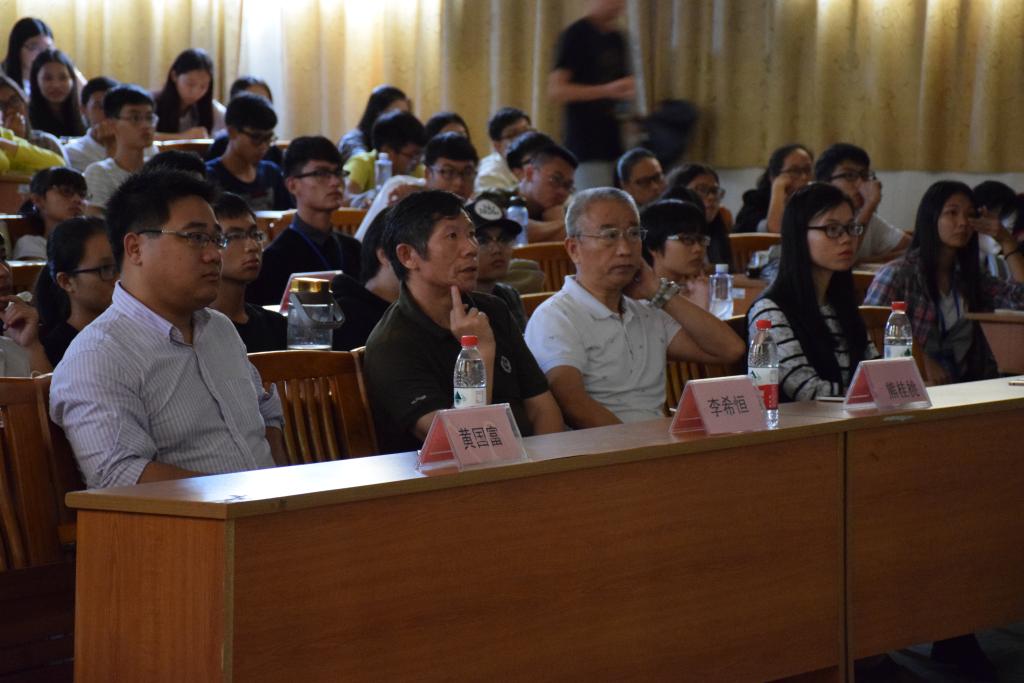 学生处领导到场支持